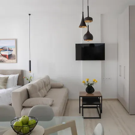 Alpha Seaview Luxury By Estia הרסוניסוס